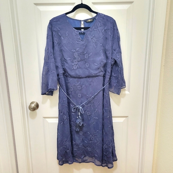 IVORY 3/4 Bell Sleeve Dress - Picture 1 of 3